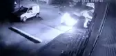 Son dakika haberi... Gaziosmanpaşa'da aynı nokta iki farklı kaza... O anlar kamerada