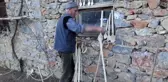 Hobi olarak başladığı baston yapımında komşularına 