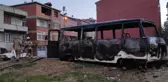 Avcılar'da 3 kişinin minibüsü yakma anı güvenlik kamerasına yansıdı