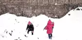 Dursunbey'de kar yağışı yerini tipiye bıraktı