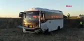 EDİRNE'DE MEMURLARI TAŞIYAN MİNİBÜS YOLDAN ÇIKTI, 8 YARALI