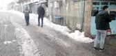 Fabrikada 18 saat mahsur kalan işçileri kıraathaneye bırakıp kaçtı