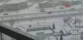 SİMİTÇİYE ÇARPAN OTOMOBİLİN KAYMA ANI KAMERADA