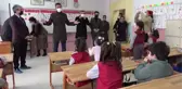 Kırıkkale'de öğrencilerin karne sevinci
