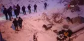 Girdikleri tünelde gazdan zehirlenen işçiyi arama çalışmaları sürüyor