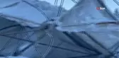 Karın ağırlığına dayanamayan seralar çöktü