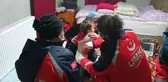 Yaylada mahsur kalan hasta bebek, 6 saatlik çalışmayla hastaneye yetiştirildi