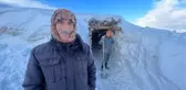 Kar yağışının esir aldığı Muş'ta köylüler kar tünellerinden ulaşım sağlıyor