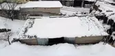 Yoğun kar yağışı nedeniyle otoparkın ve mandıranın çatısı çöktü