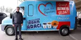 Alaşehir Belediyesinin eskiyen minibüsü ikram aracına dönüştü