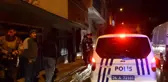 Bağcılar'da 3 katlı binanın bahçesinde yaşanan göçük panik oluşturdu