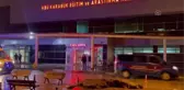 Dereye devrilen otomobildeki 5 kişi yaralandı