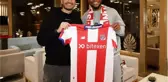 Antalyaspor, Brezilyalı forvet Luiz Adriano'yu kadrosuna kattı