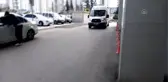 Başından bıçaklanan kişi ağır yaralandı