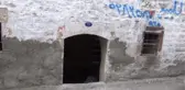 Kilis Valiliği'ne komşu evin demir kapıları çalındı