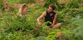 Survivor'da yakınlaşma! Mert, Sude'ye aşkını ilan etti: Bana uzaktan iki gülücük atsan yeter