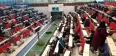 Çiçek mezatlarında 14 Şubat Sevgililer Günü yoğunluğu