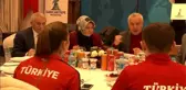 Sancaktepeli şampiyon sporcular Başkan Şeyma Döğücü ile buluştu