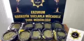 İzne çıkan uzman çavuş valiz içine sakladığı 10 kilo 50 gram uyuşturucu maddesi ile yakalandı