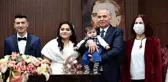 Sevgi Eli'nden genç çifte 14 Şubat sürprizi