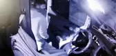 Son dakika haberi: AVCILAR'DA OTOMOBİL VE OYUN SALONUNDAKİ HIRSIZLIK KAMERALARA YANSIDI