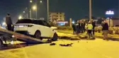 Lüks araç yoldan geçen sürüye çarptı, 58 hayvan telef oldu