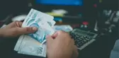 Milyonların gözü Merkez Bankası'nın yarın açıklayacağı faiz kararında! İşte ekonomistlerin son tahminleri