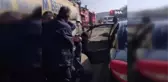 Polis, alevler arasında kalan yaşlı kadını sırtında taşıyarak kurtardı