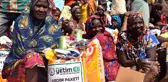 Mali'deki muhtaç ailelere Avrupa Yetim Eli'nden gıda yardımı