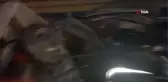 Motosikletli kurye emniyet şeridindeki araca çarptı: 1 ağır yaralı