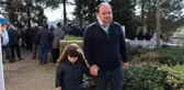 Cenaze taşıyan yolcu otobüsünde ölen 3 kişi toprağa verildi