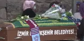 Tur otobüsünün devrilmesi sonucu hayatını kaybeden milli sporcu son yolculuğuna uğurlandı