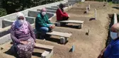 Korona nedeniyle 6 ayda 8 kişiyi toprağa verdiler! 10 yeni mezar yeri hazırlayan aileye bir acı haber daha