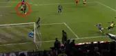 Kıl payı ölümden döndü! Galatasaraylı futbolcu yediği yumrukla bilincini kaybetti
