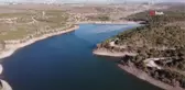 Kar yağışı kuraklığın pençesindeki gölete can suyu oldu