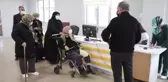 Tüm kamu hastanelerinde randevusuz Kovid-19 aşısı uygulamasına geçildi