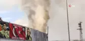 Sultangazi'de hurda deposunda yangın paniği