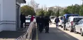 Resmi belgede sahtecilik operasyonunda yakalanan 4 zanlı adli kontrolle salıverildi