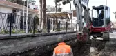 Kuşadası'ndaki tarihi çarşıda yenileme çalışmaları sürüyor