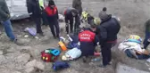 BİLECİK'TE SERAMİK FABRİKASI İŞÇİLERİNİN SERVİSİ DEVRİLDİ 6 YARALI