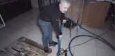 BİNGÖL'DE YAĞMUR NEDENİYLE BAZI İŞ YERLERİNİ SU BASTI