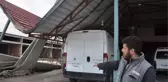 GAZİANTEP'TE FIRTINA; ÇATILAR UÇTU, ARAÇLAR HASAR GÖRDÜ