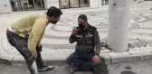 Kağıt toplayıcısını, hastaneye ulaştırmak için dakikalarca ikna etmeye çalıştı