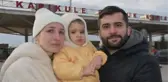 UKRAYNA'DA MAHSUR KALAN EŞİ VE KIZINA KAPIKULE'DE KAVUŞTU