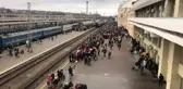 ÇATIŞMA AZALINCA SIĞINAKTAN ÇIKIP GARA ULAŞAN 7 TÜRK ÖĞRENCİ, TÜRKİYE YOLUNDA