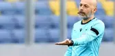 Cüneyt Çakır, Türkiye'den ayrılıyor! İşte yeni sezonda düdük çalacağı lig