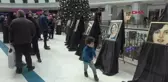 HAYRANI OLDUĞU TÜRKAN ŞORAY'IN YAĞLIBOYA PORTRELERİNİ YAPTI