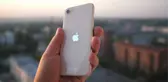Apple, yeni iPhone SE modelini tanıttı! İşte Türkiye fiyatı