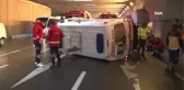 Son dakika haber... Zeytinburnu'da alt geçitte ambulans devrildi