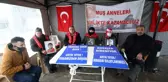Muşlu annelerin kar altında evlat nöbeti